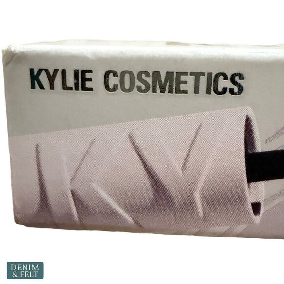 Kylie Cosmetics Kylash Volume Mascara Extra Black 0.41oz Clean Vegan Formula NEW - Picture 12 of 16